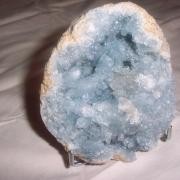 Géode de célestine bleue Madagascar