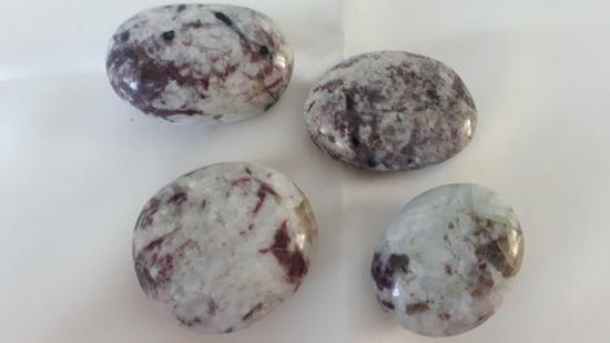 Rubellite (tourmaline rose)